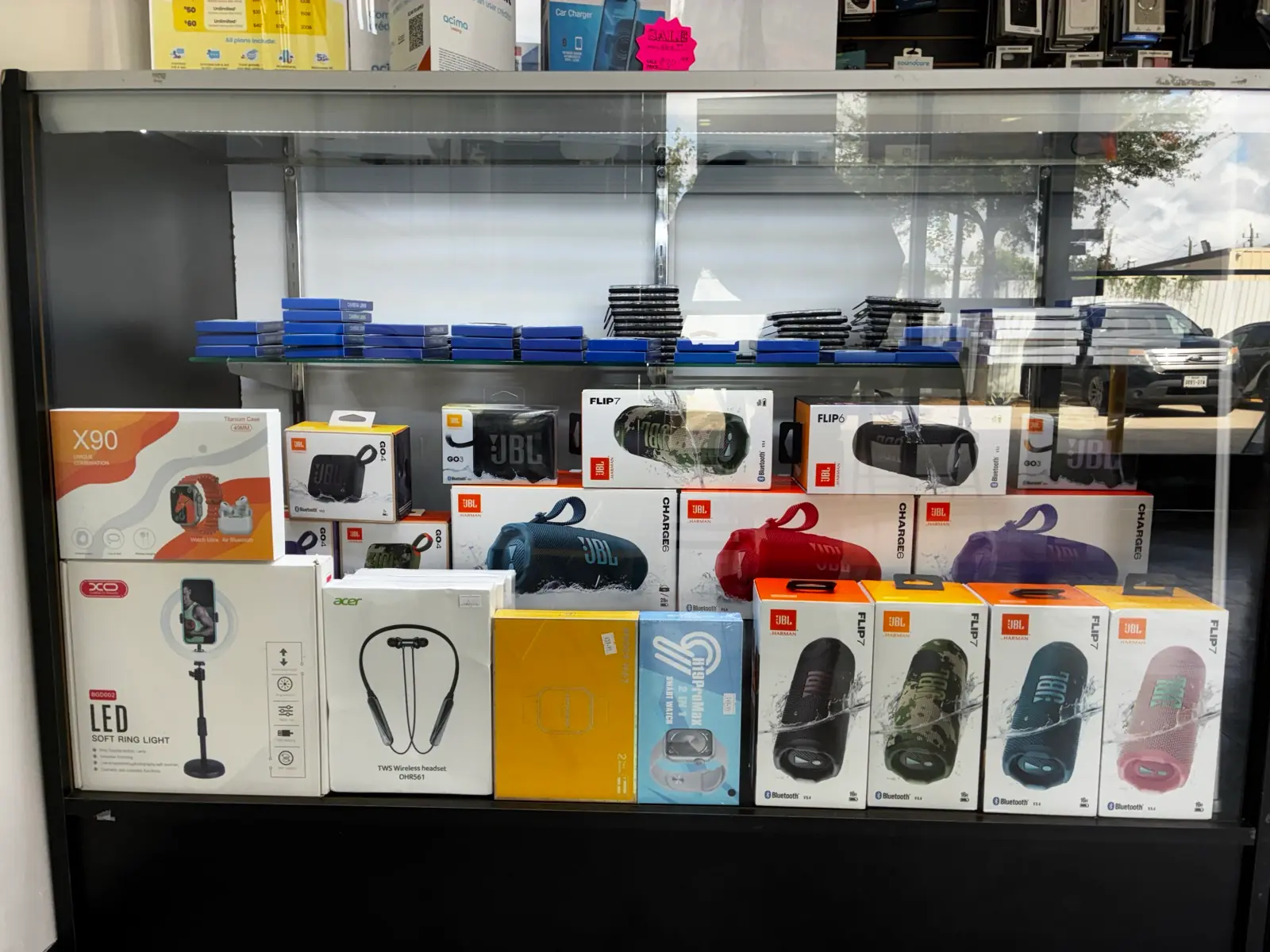 Bocinas JBL Flip 7, Charge 6 y Go